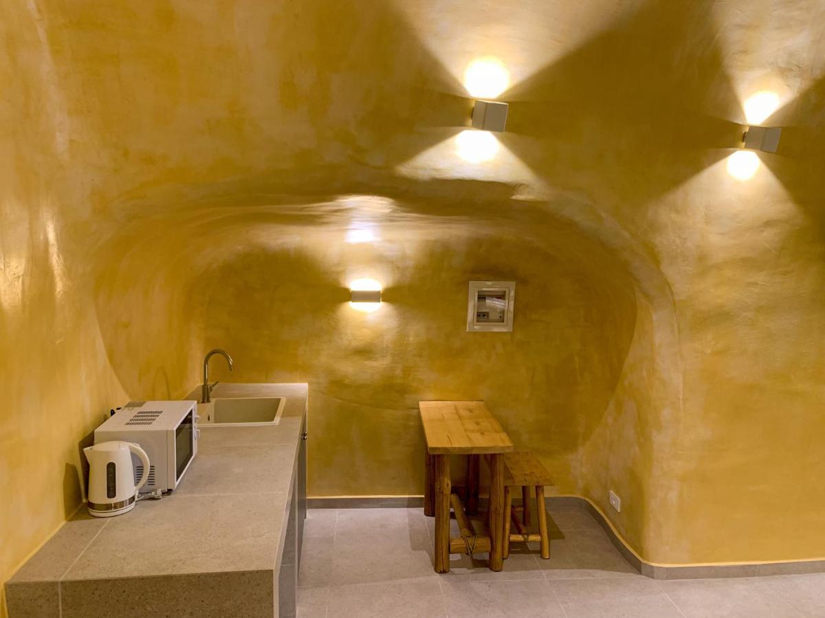 M Residence Santorini Conelia Cave Fíra Kültér fotó