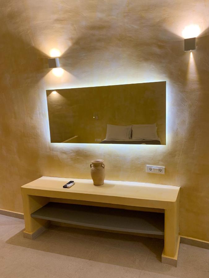 M Residence Santorini Conelia Cave Fíra Kültér fotó